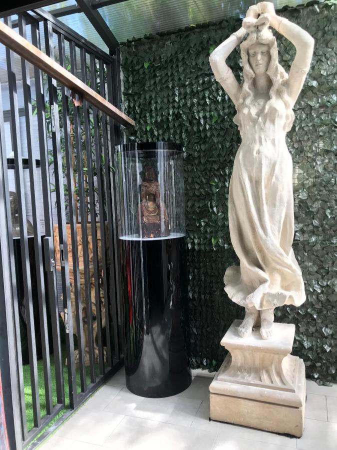The Butcher-Ducati And Airport Blq Apartment Bologna Exterior photo